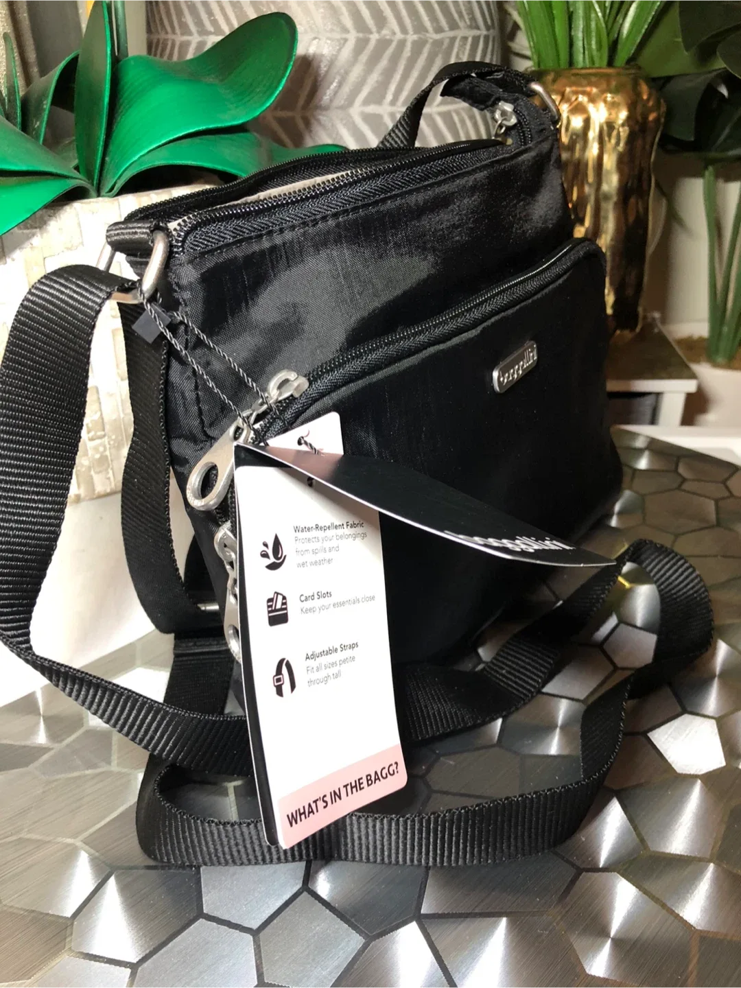 Baggallini Black Crossbody Bag - New with Tags! image indicator(2)
