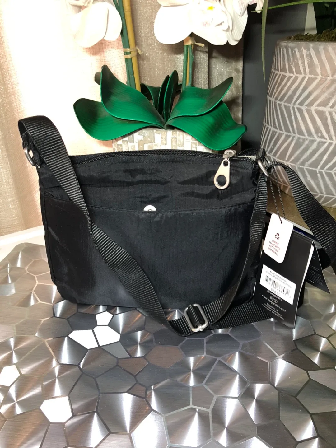 Baggallini Black Crossbody Bag - New with Tags! image indicator(5)