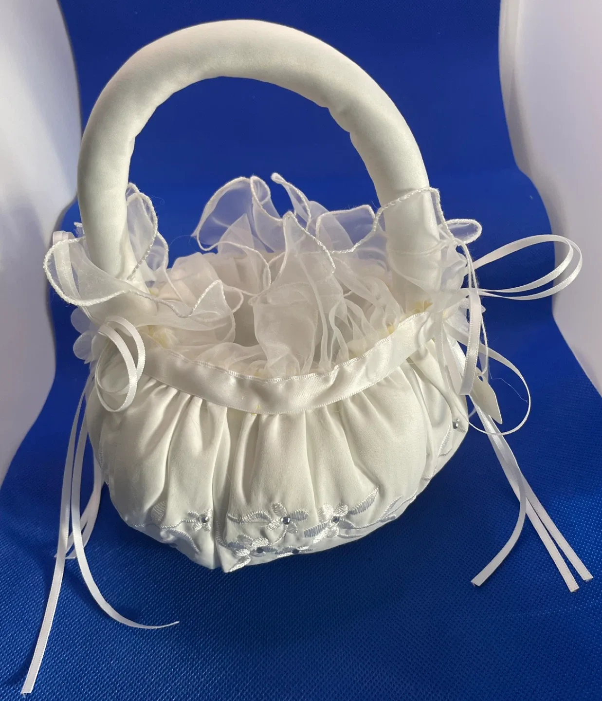 White Satin Flower Girl Basket image indicator(2)