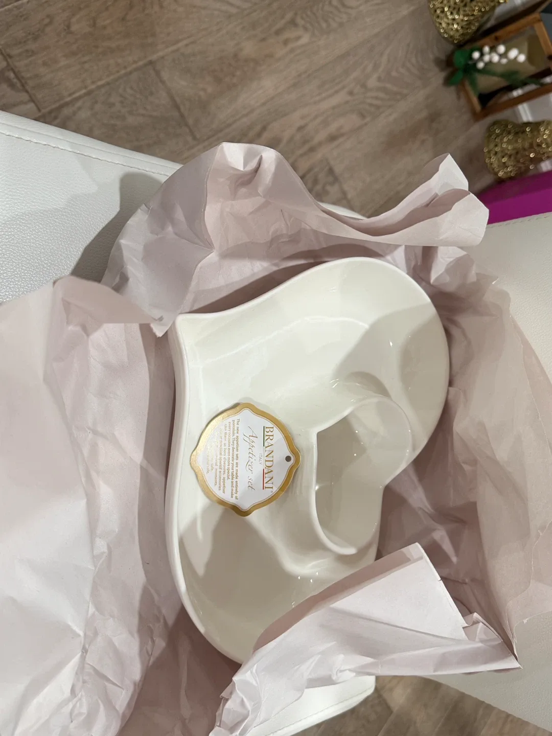 Holiday Gift- Heart shaped Brandani Italy Appetizer Set image indicator(5)