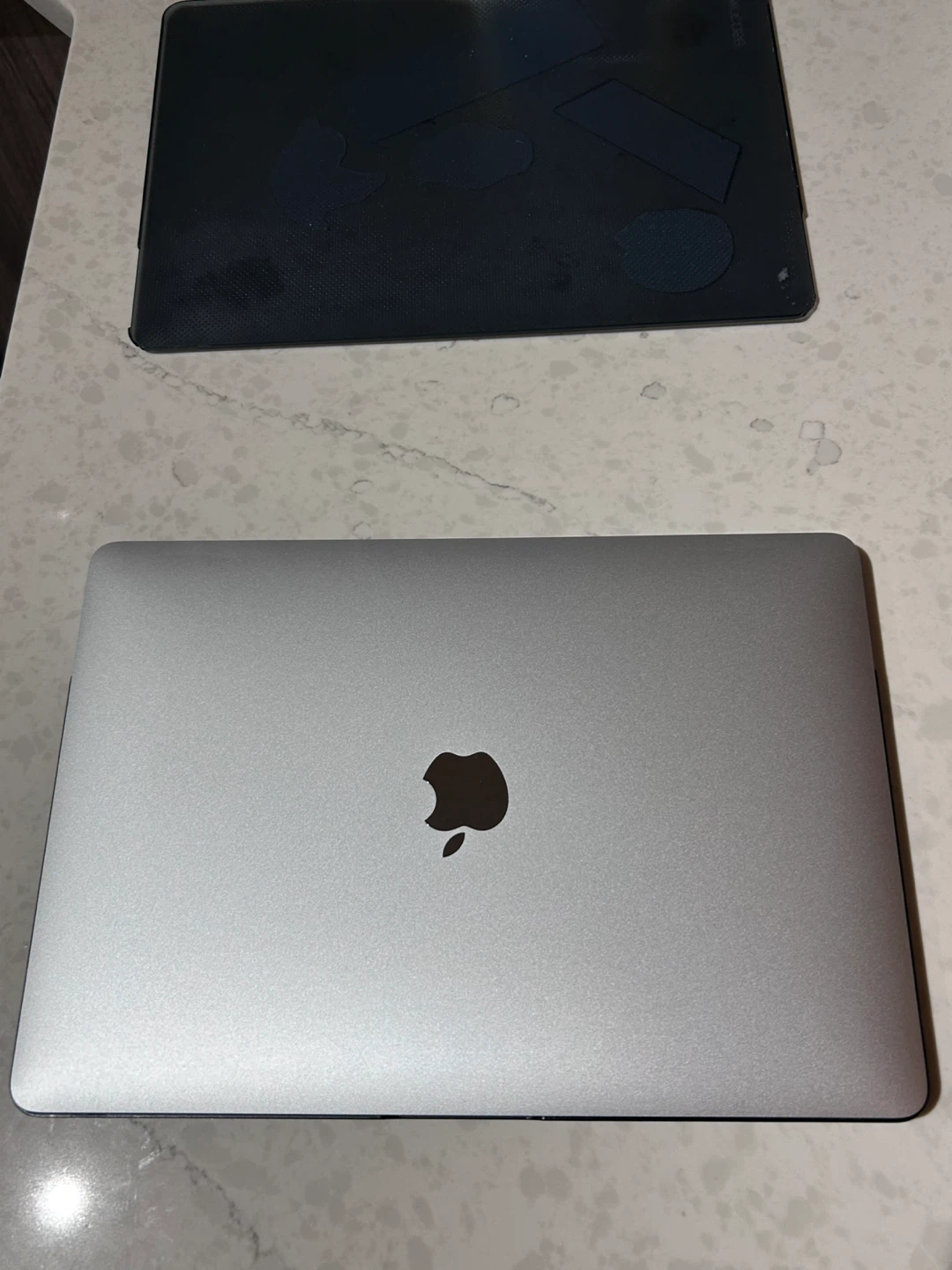 Apple MacBook Pro 13-inch M1 Chip - photo 2