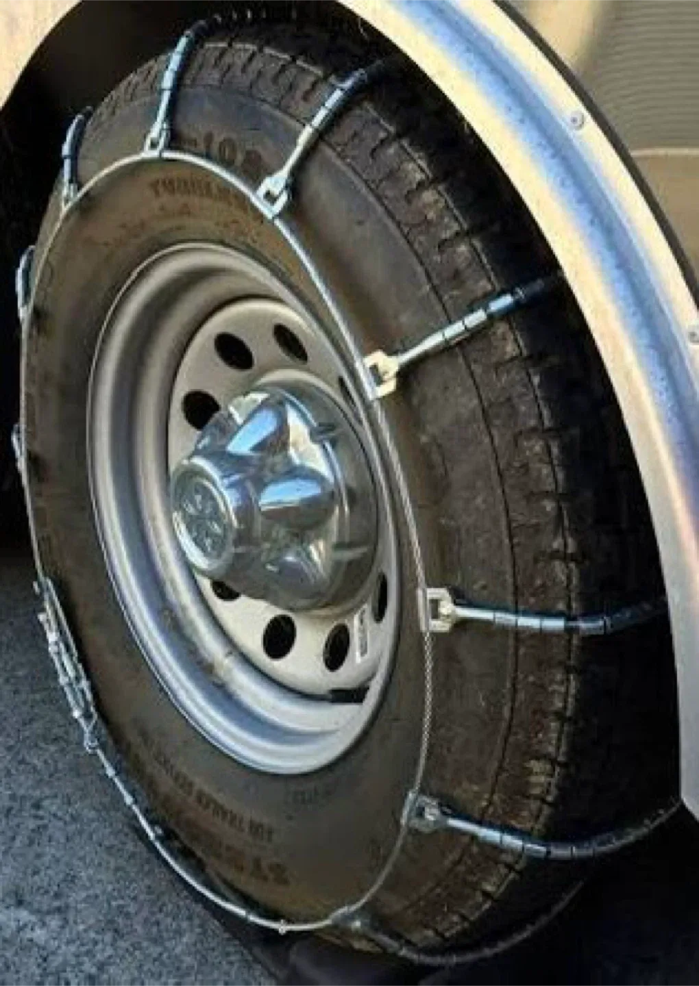 Tire Chains for P235/70R16