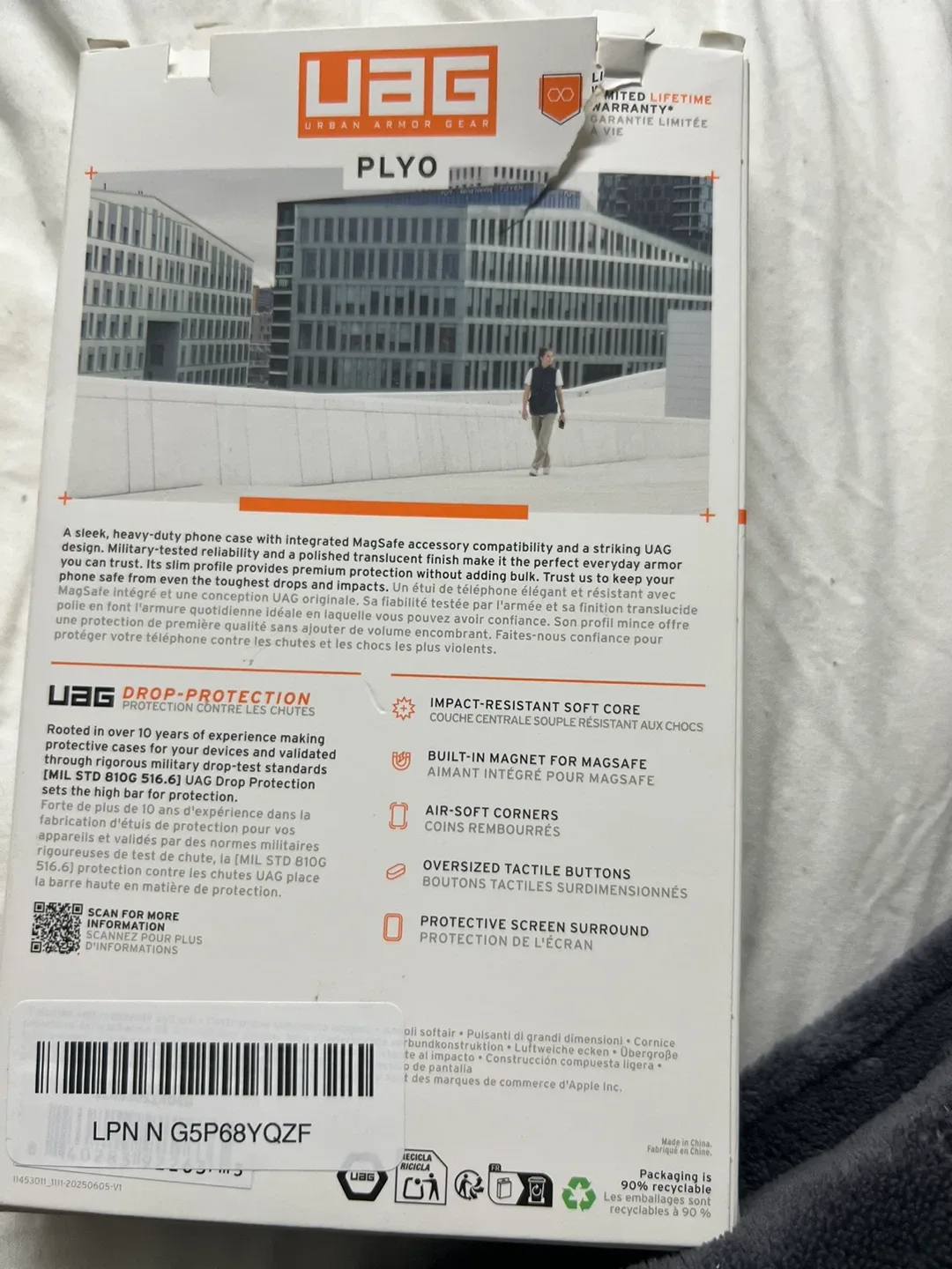 UAG Plyo iPhone 6.9" Pro Max (2025) Case image indicator(3)