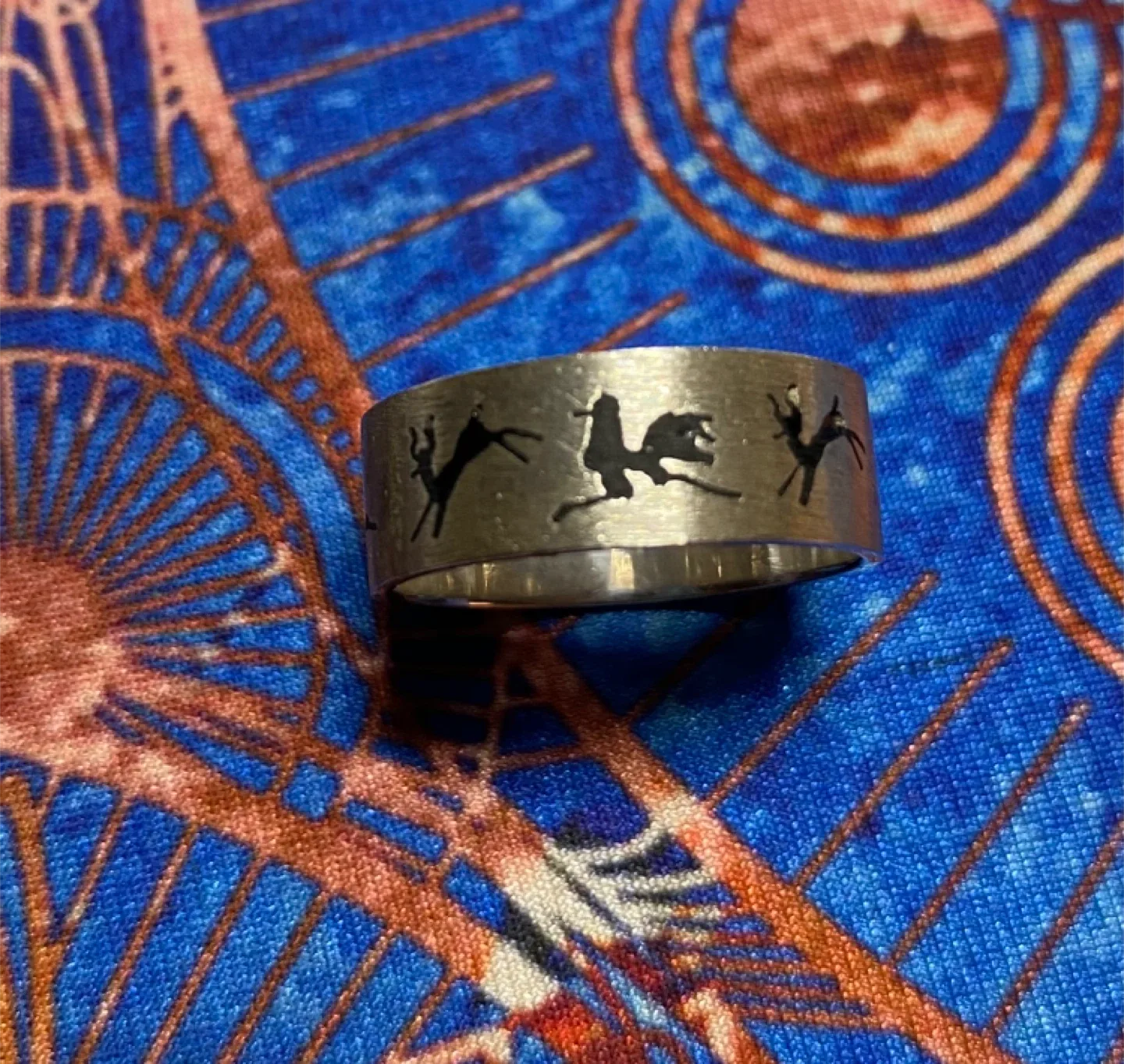Handmade Silver Ring with Animal Design image indicator(3)