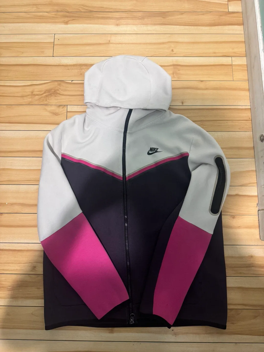 Nike Tech Fleece Hoodie - Pink/Grey