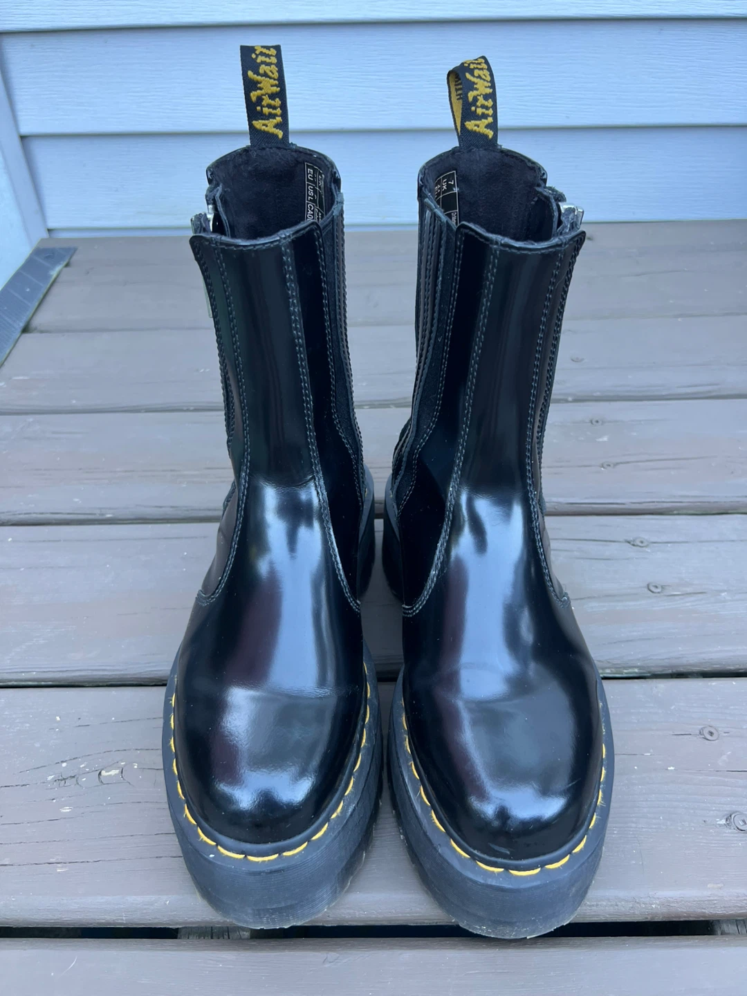 Dr. Martens 2976 Max Platform Chelsea Boots - Size 9 - photo 2