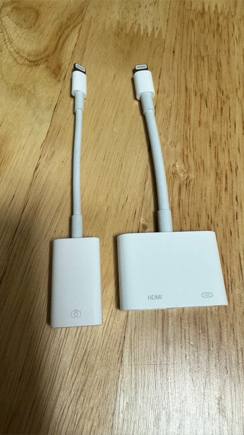 Apple Lightning to HDMI Adapter and USB