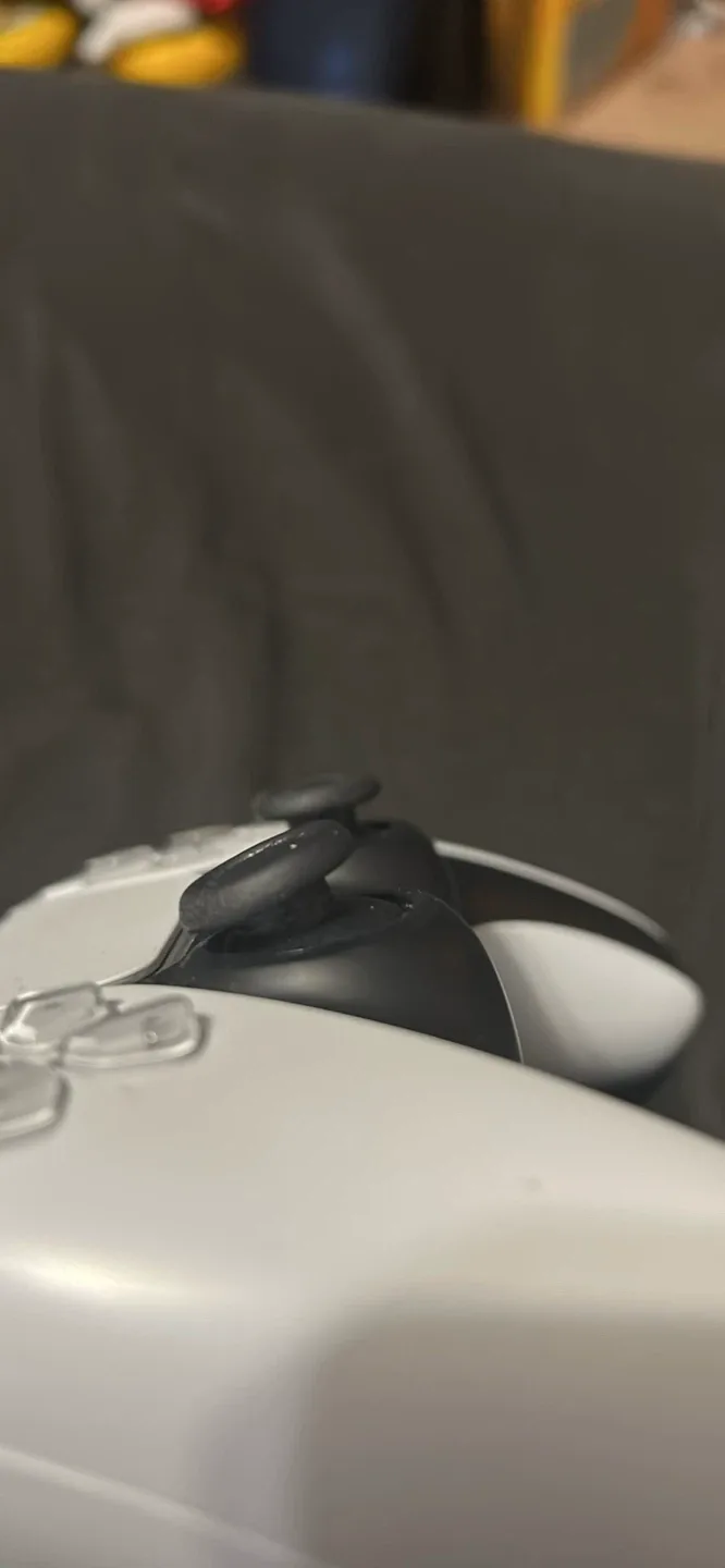 PlayStation 5 DualSense Controller image indicator(2)