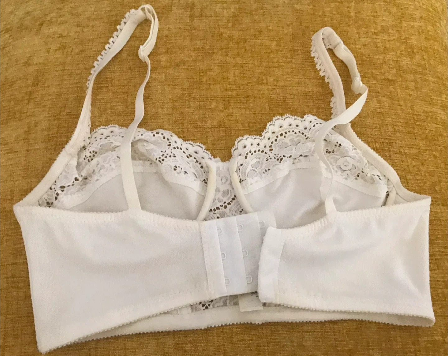 White Lace Bra image indicator(2)
