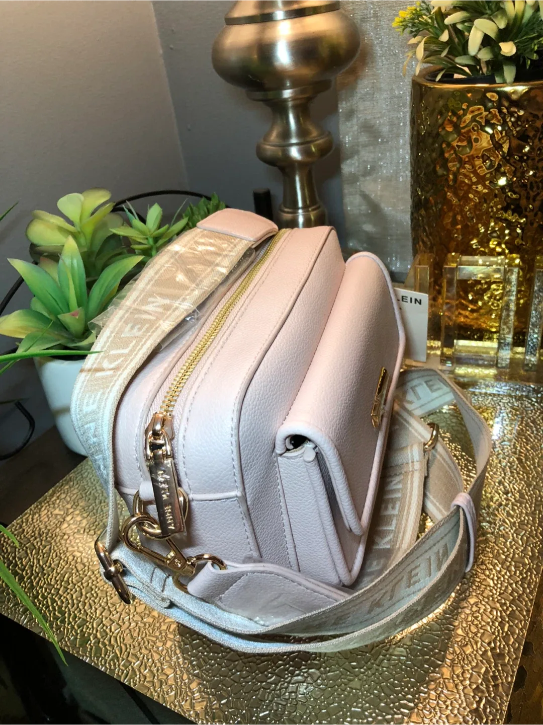 Anne Klein Dusty Pink Crossbody Bag - New with Tags! image indicator(7)