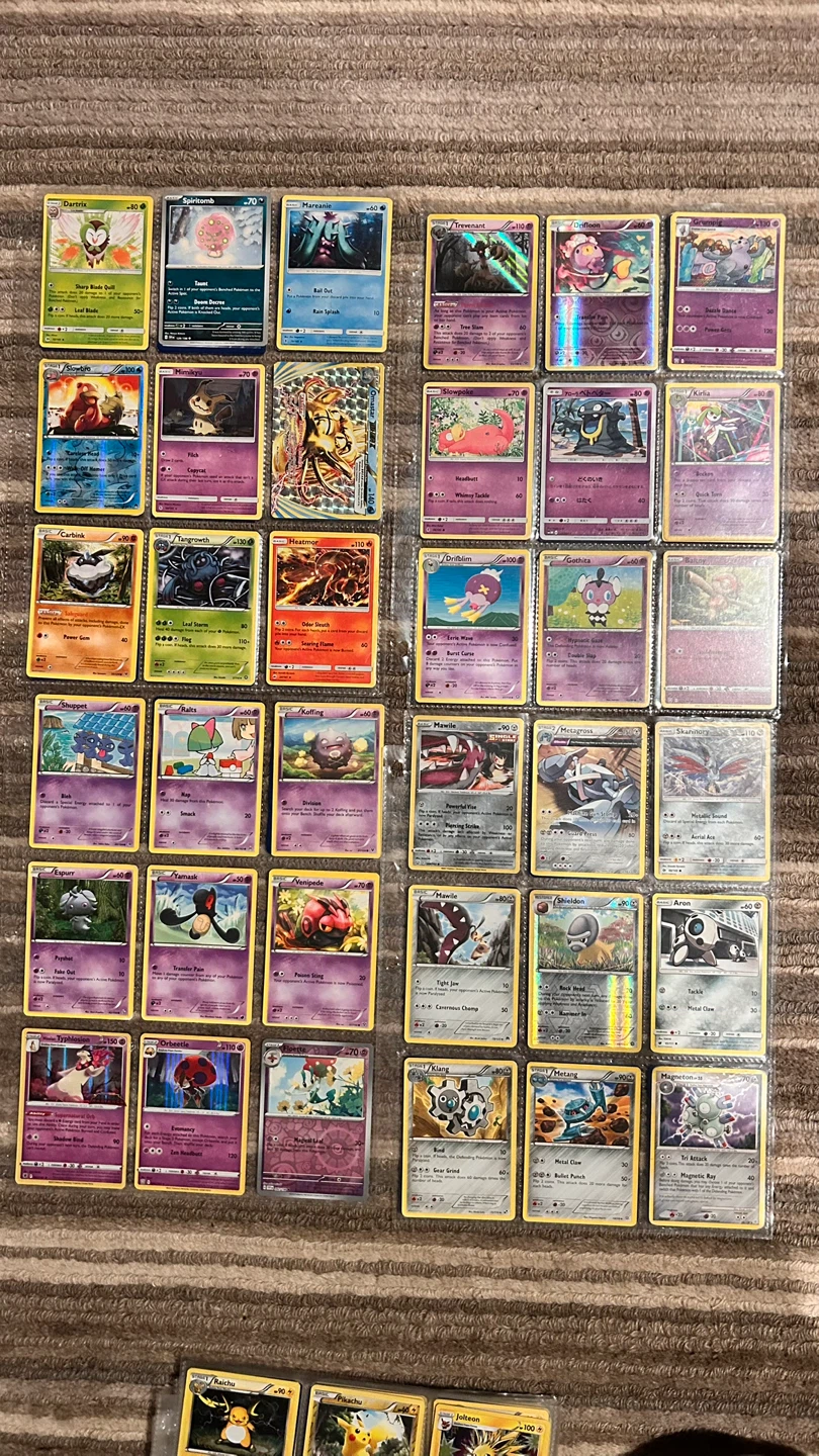 (350 cards approx) Pokemon Trading Cards bundle