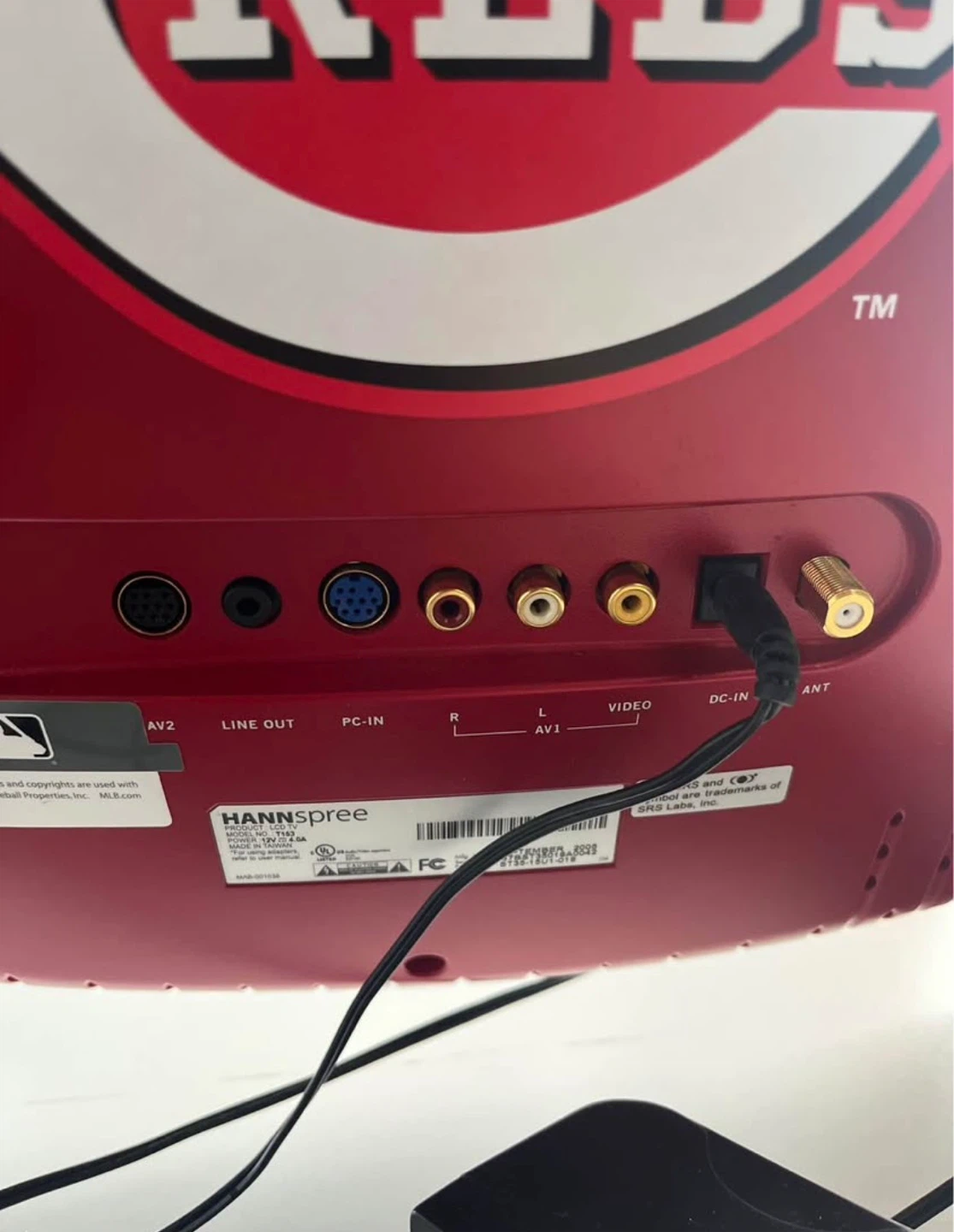 Hannspree Reds MLB LCD TV - Model T153 - photo 3