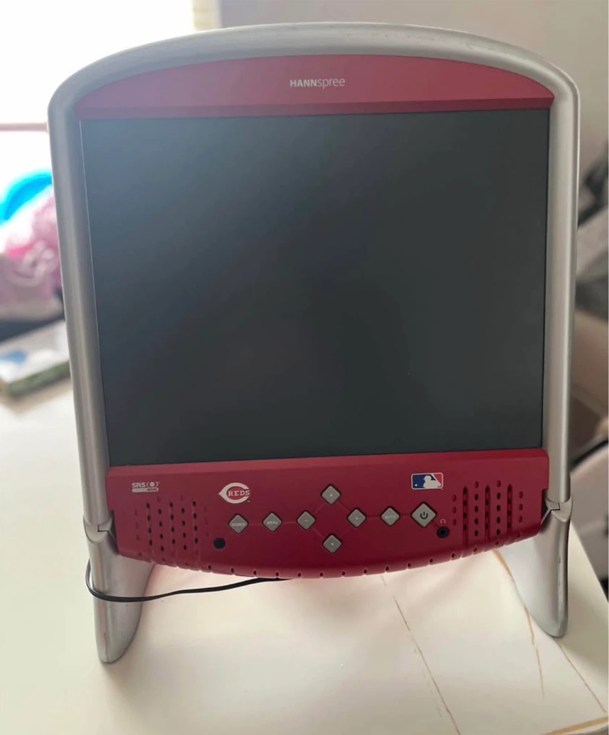 Hannspree Reds MLB LCD TV - Model T153