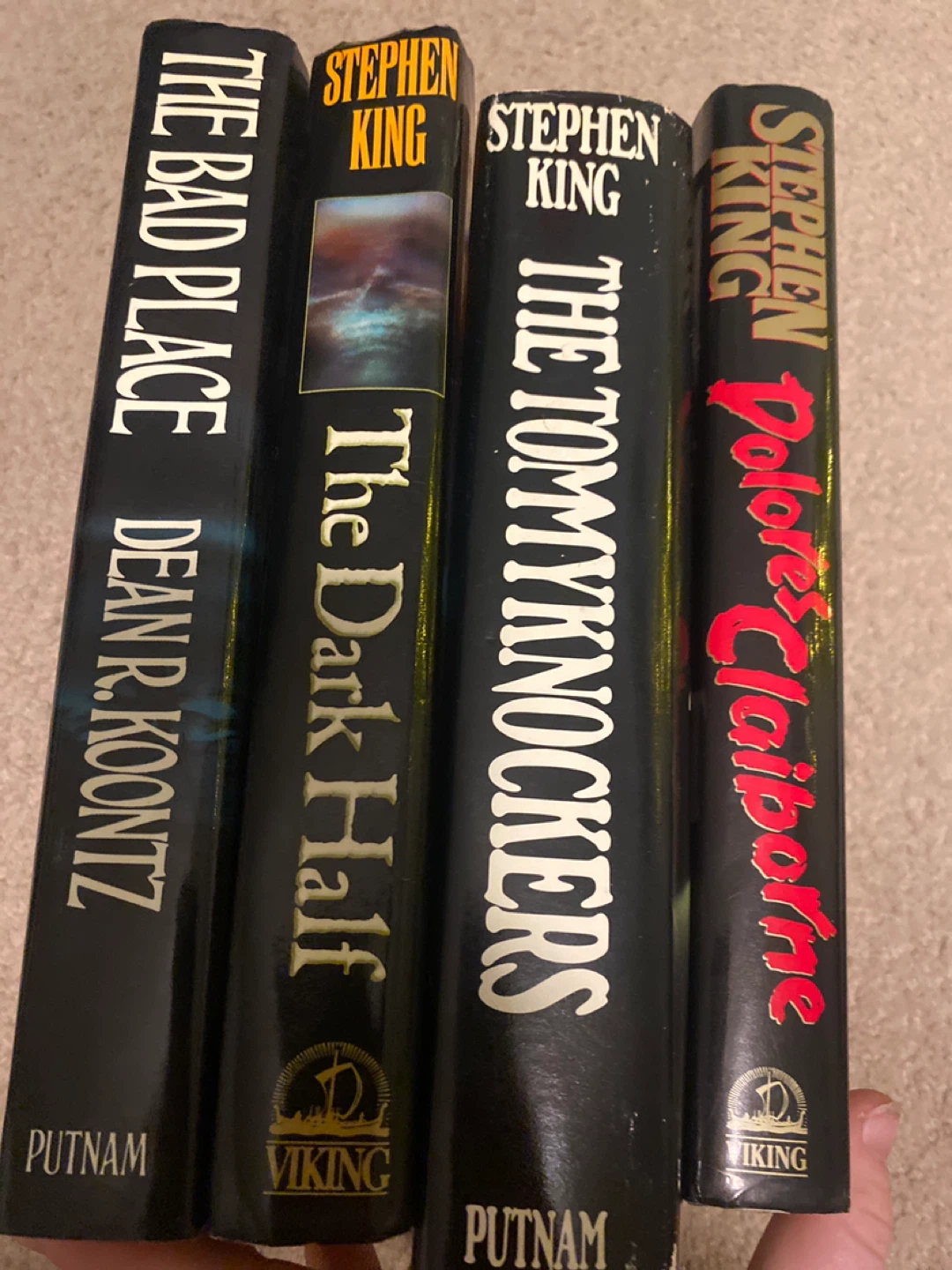 Assorted Horror Novels - photo 3