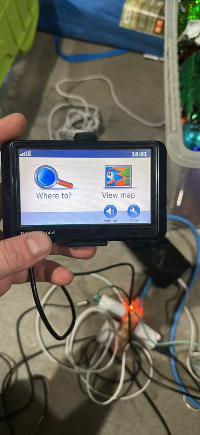 Garmin nüvi GPS Navigation System image indicator(2)