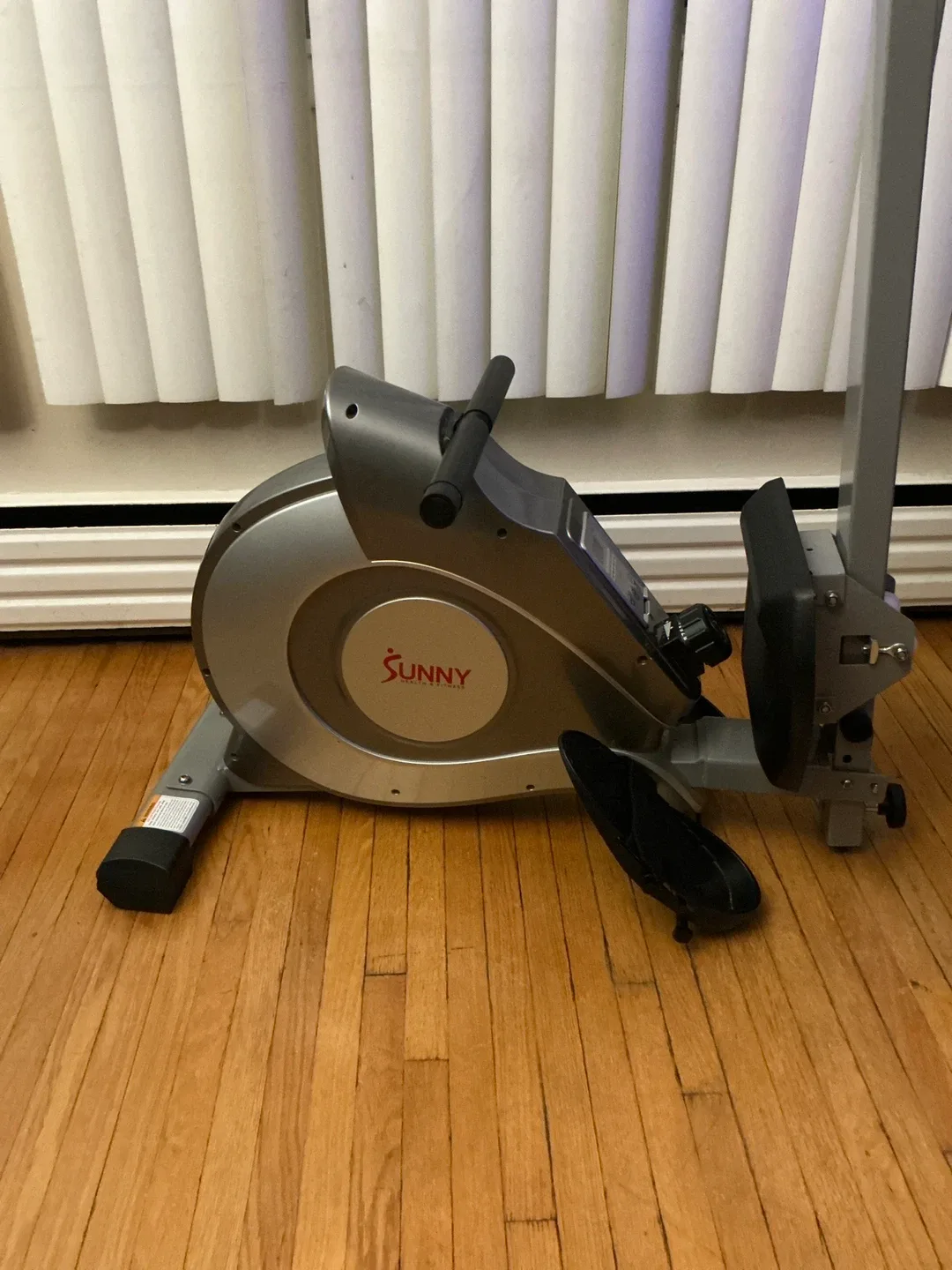 Sunny Health & Fitness Rowing Machine