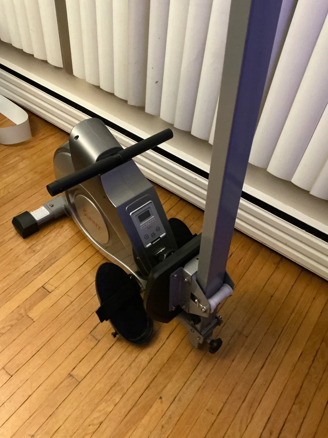 Sunny Health & Fitness Rowing Machine image indicator(2)