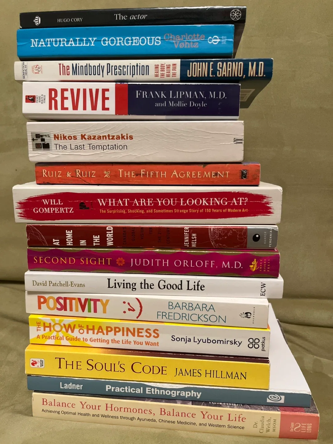 52 books to boost your mood! image indicator(3)