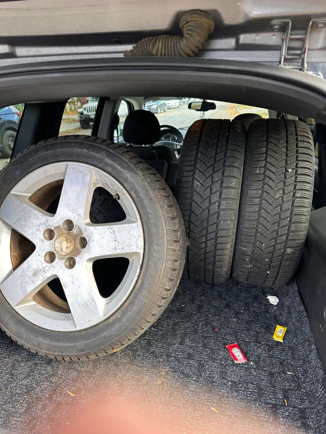 2007  Black Chevrolet HHR LS image indicator(7)