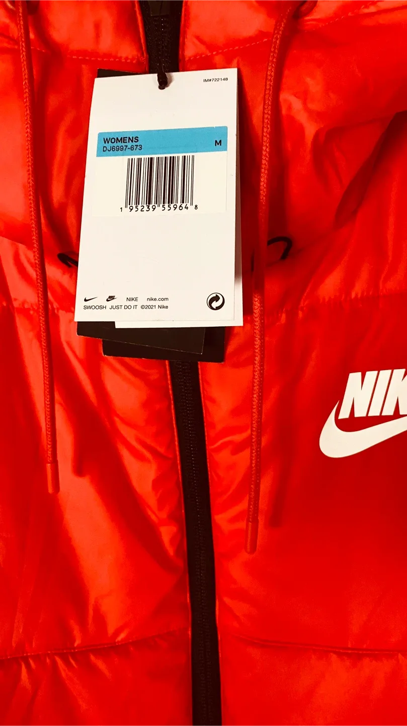 Nike Sportswear Therma-FIT Repel Women's Hooded Jacket - M image indicator(4)