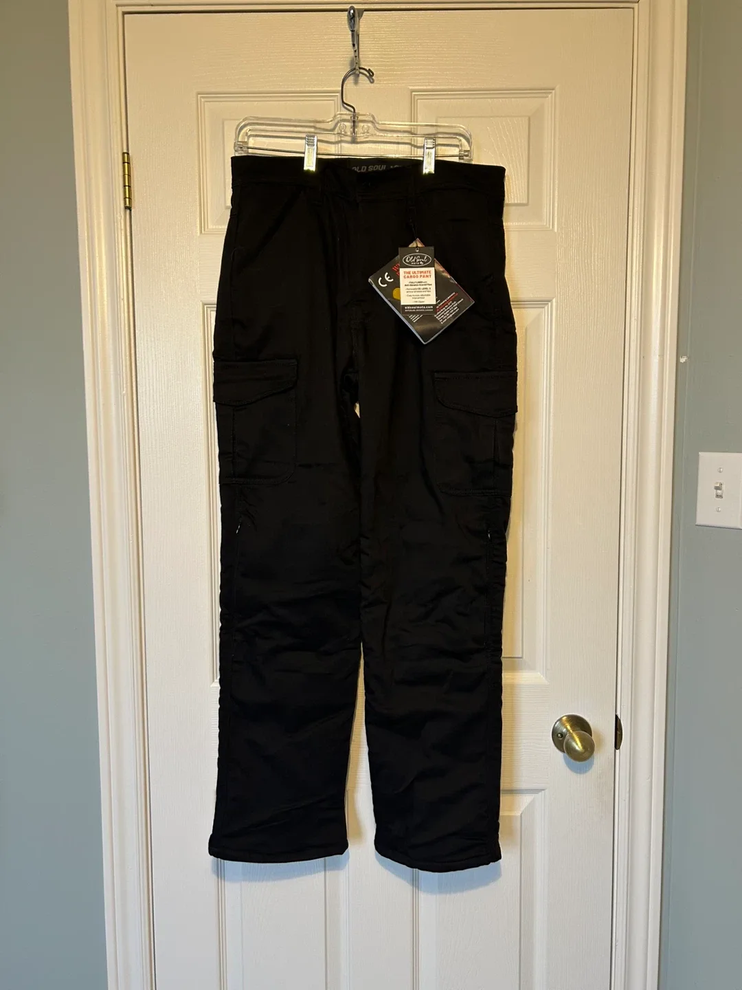 Old Soul Moto Black Cargo Pants W32 L30 image indicator(2)