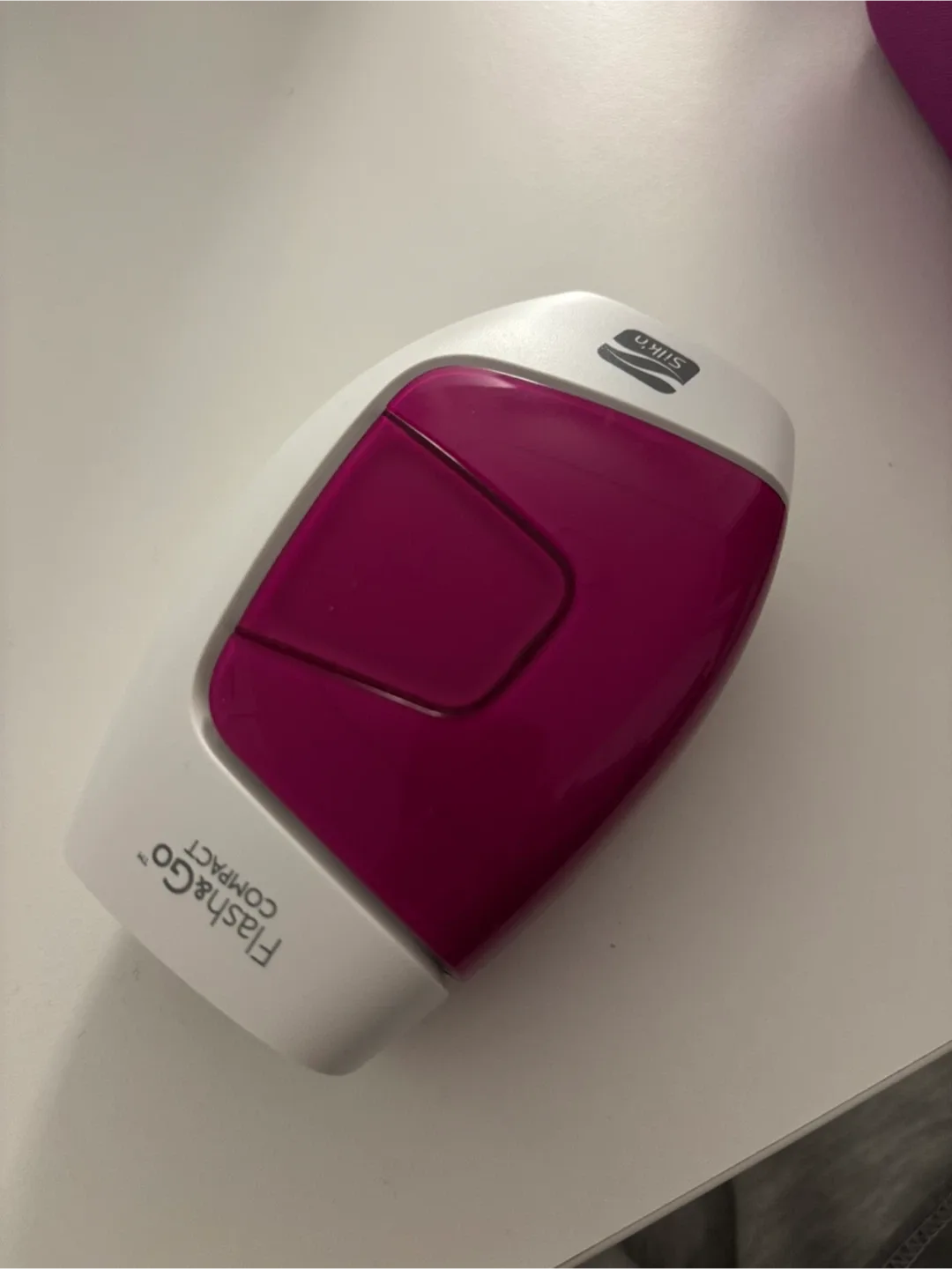 Silk'n Flash&Go Compact Hair Removal Device image indicator(2)