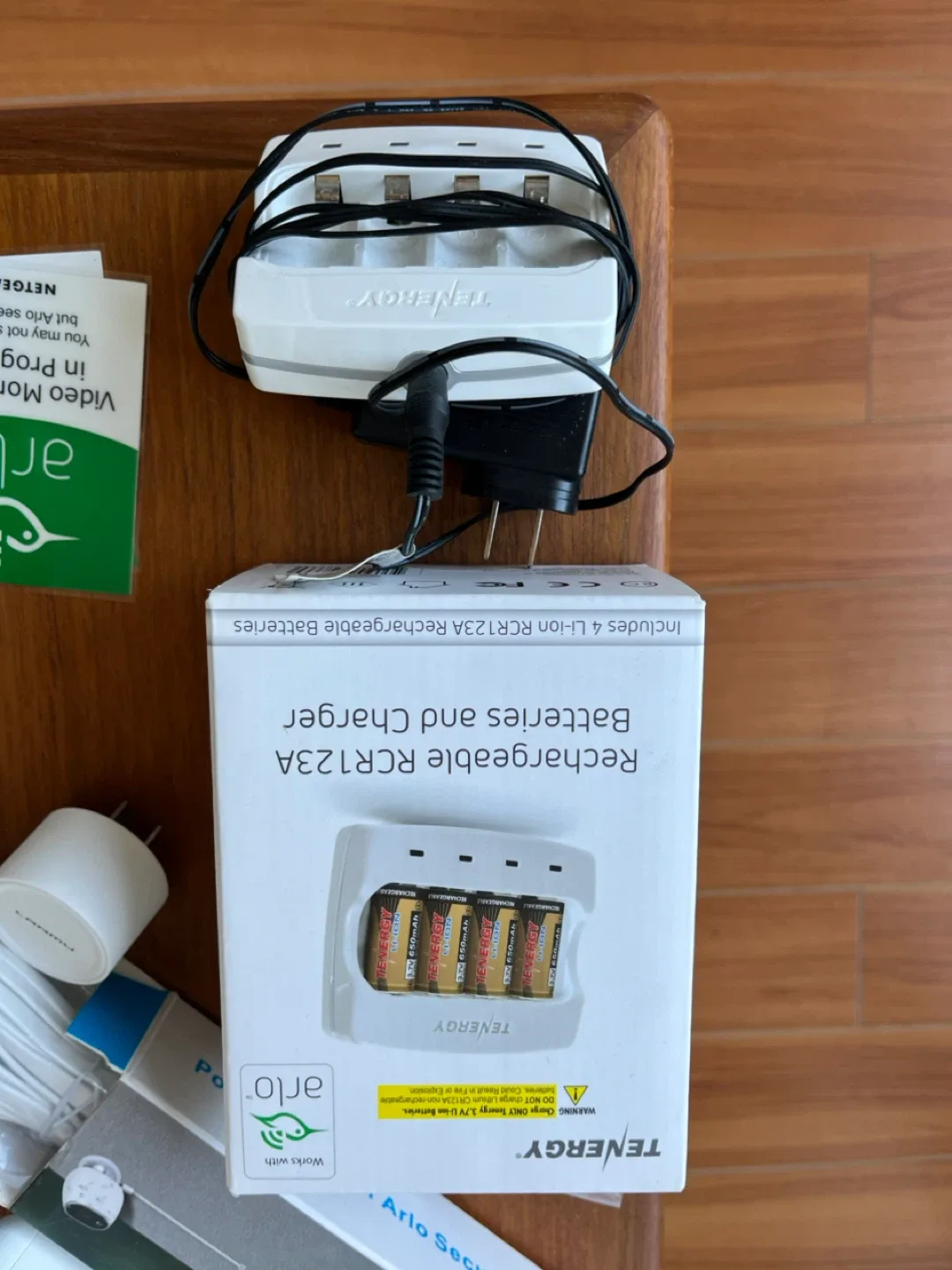 Arlo 4 Wire-Free HD Security Cameras + Accessories image indicator(5)