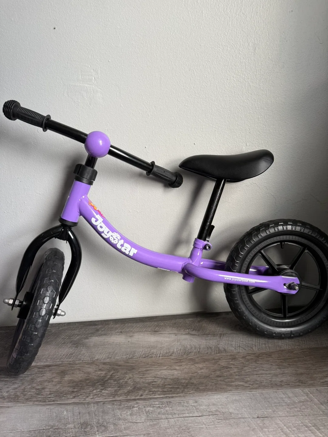 JOystar Marcher 12" Kids Balance Bike - Purple image indicator(4)