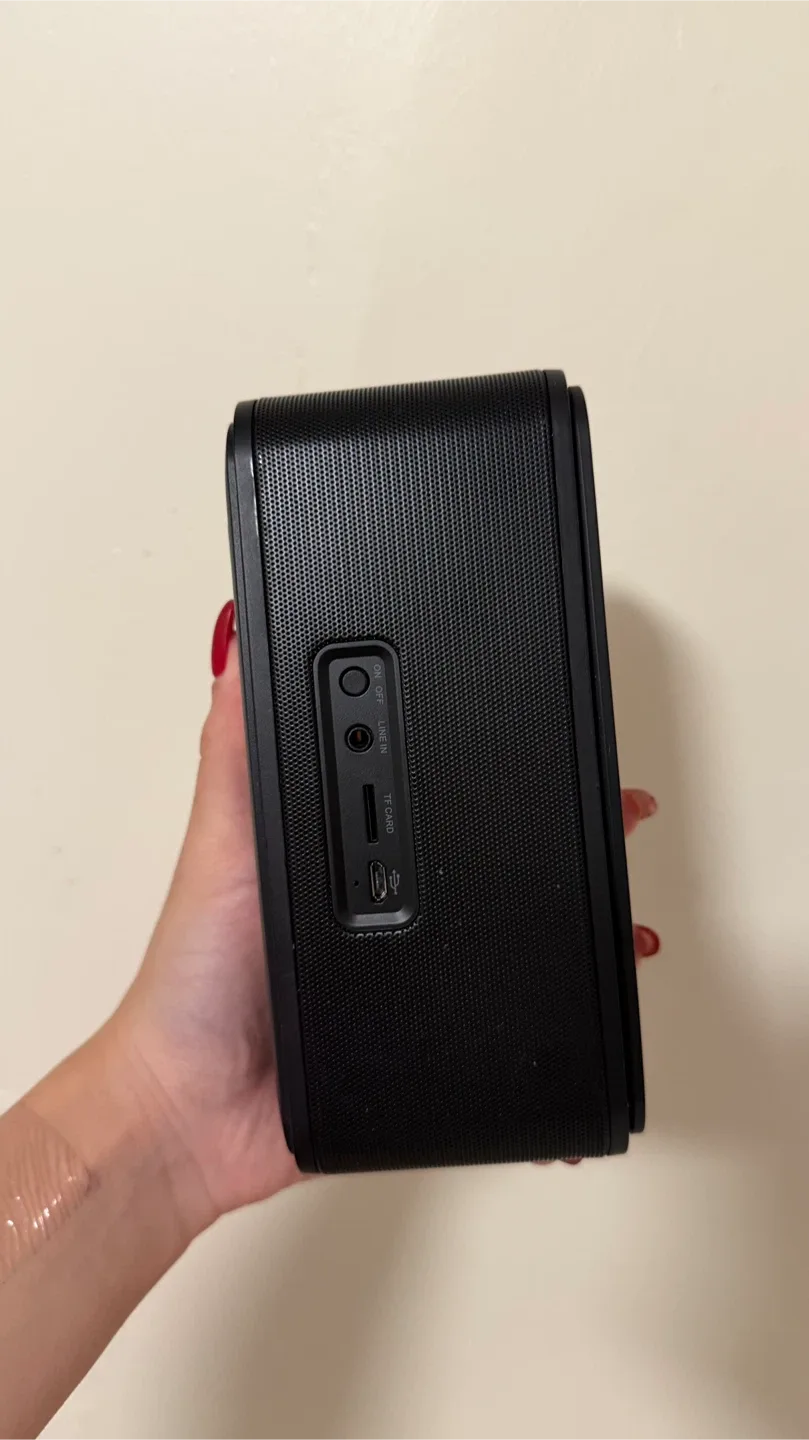 DOSS SoundBox Bluetooth Speaker image indicator(3)