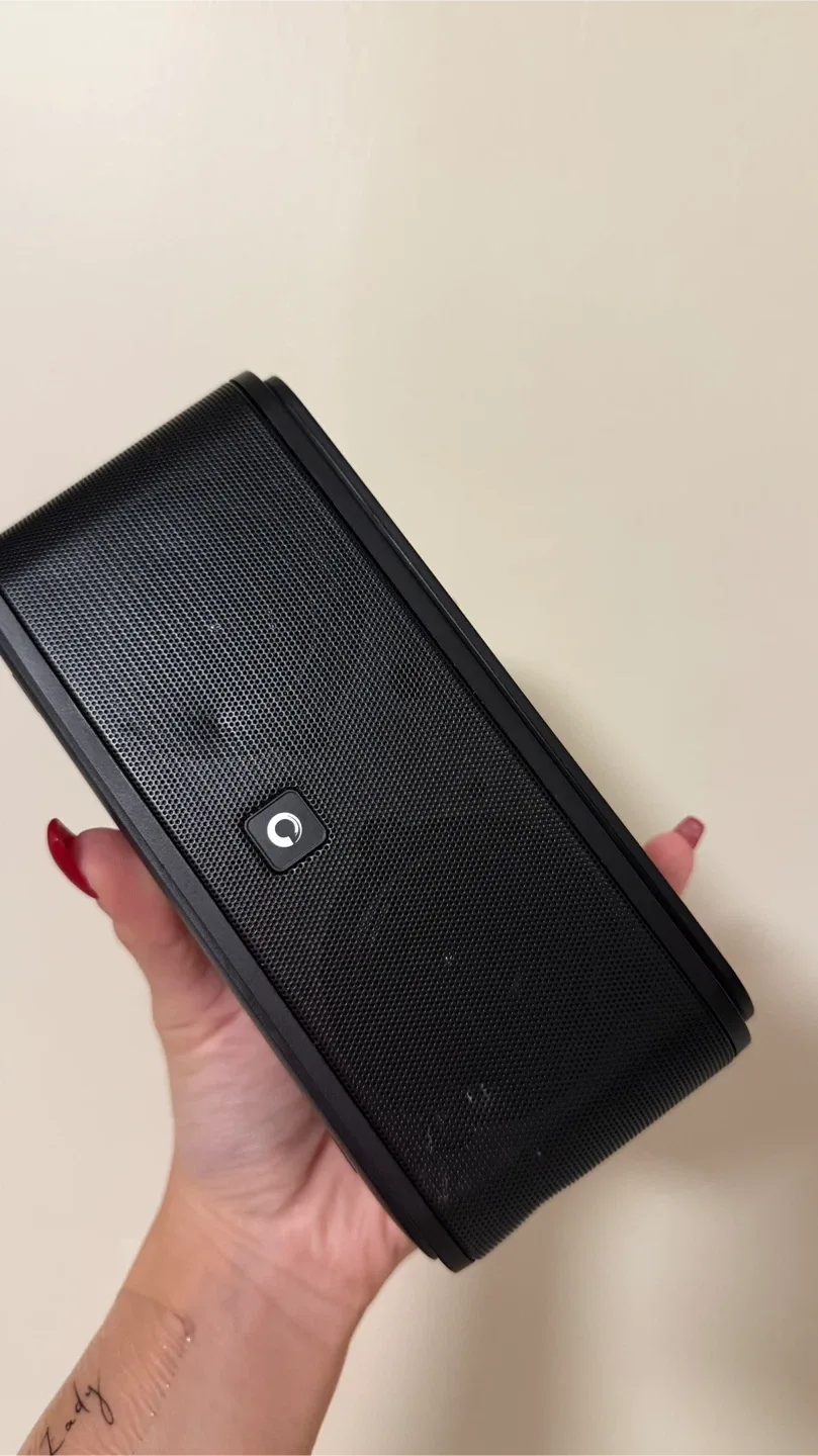 DOSS SoundBox Bluetooth Speaker image indicator(2)