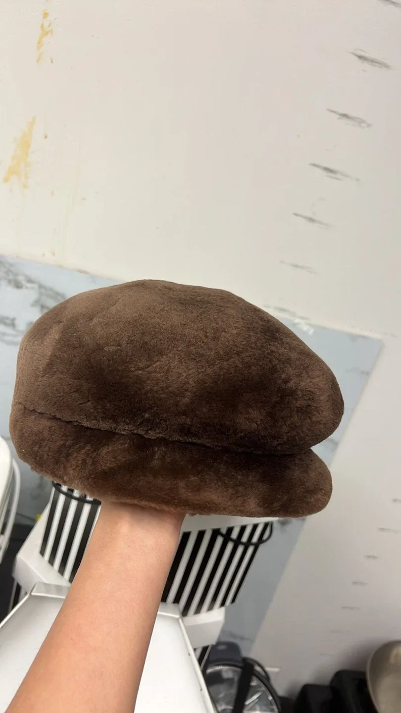 Assorted Fur Coats & Jackets image indicator(5)