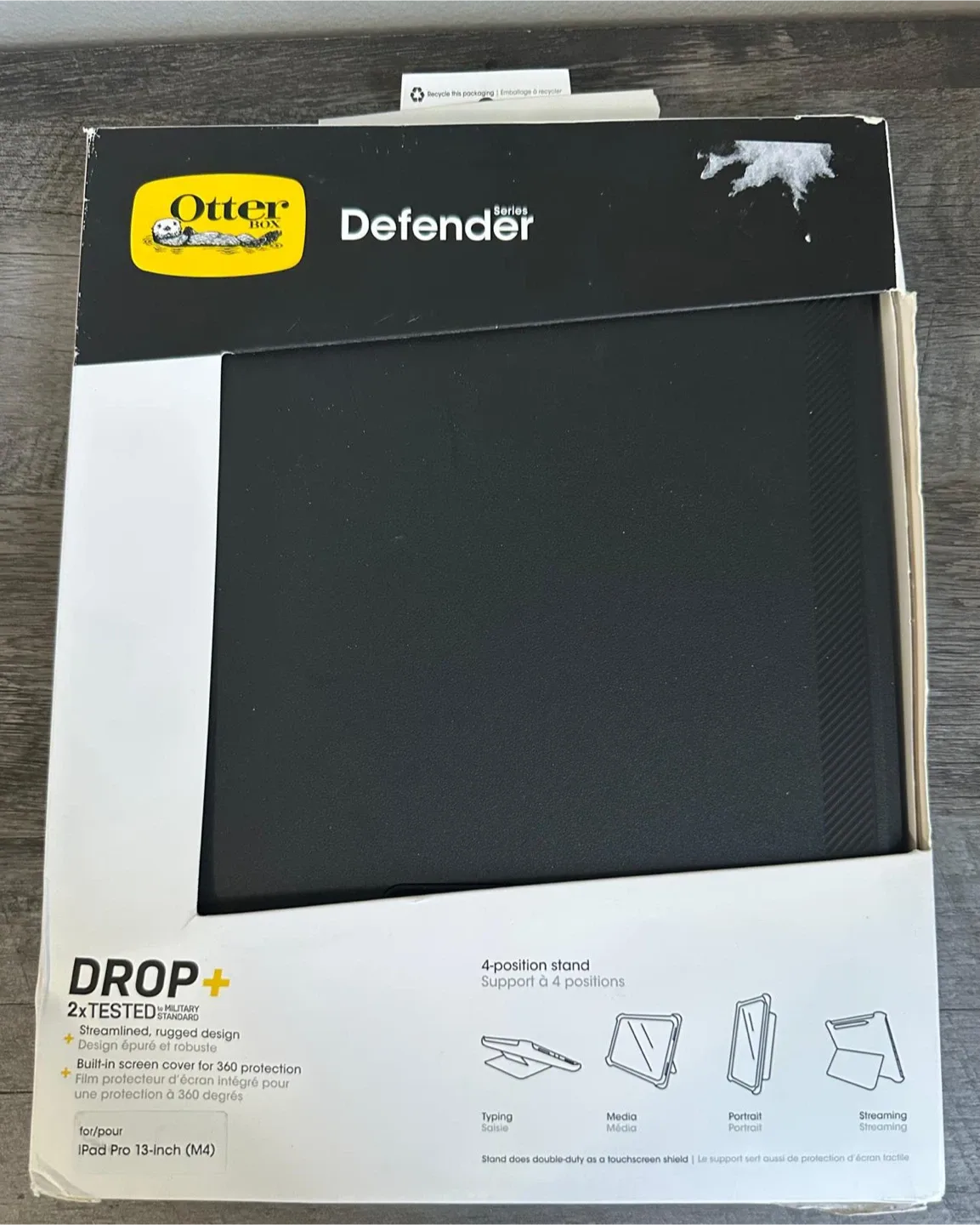 OtterBox Defender Rugged Case for iPad Pro 13" (M4) - Black image indicator(5)