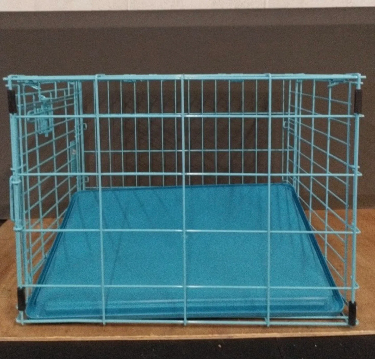 MidWest iCrate Single Door Dog Crate - Blue image indicator(4)