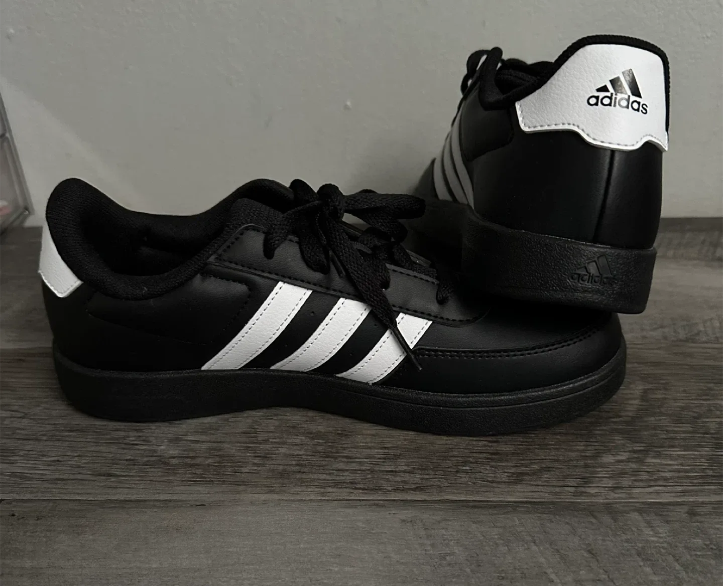 Adidas Breaknet Lifestyle Court Lace Shoes - No Box image indicator(3)