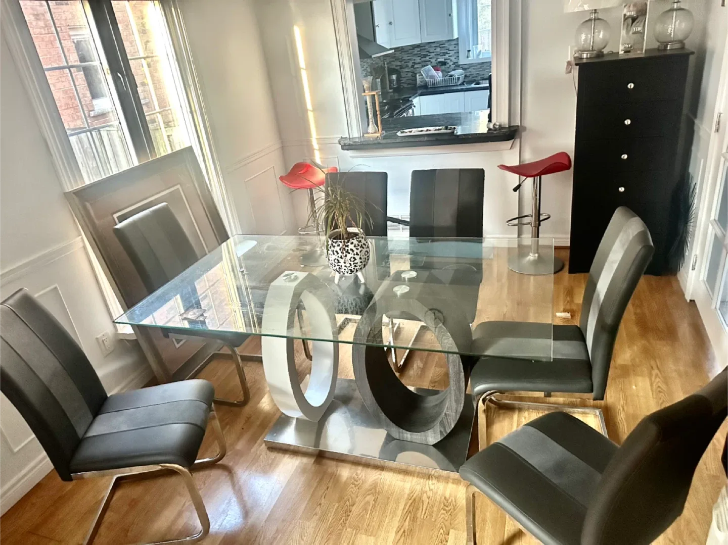 Glass Dining Table with 6 Chairs image indicator(2)