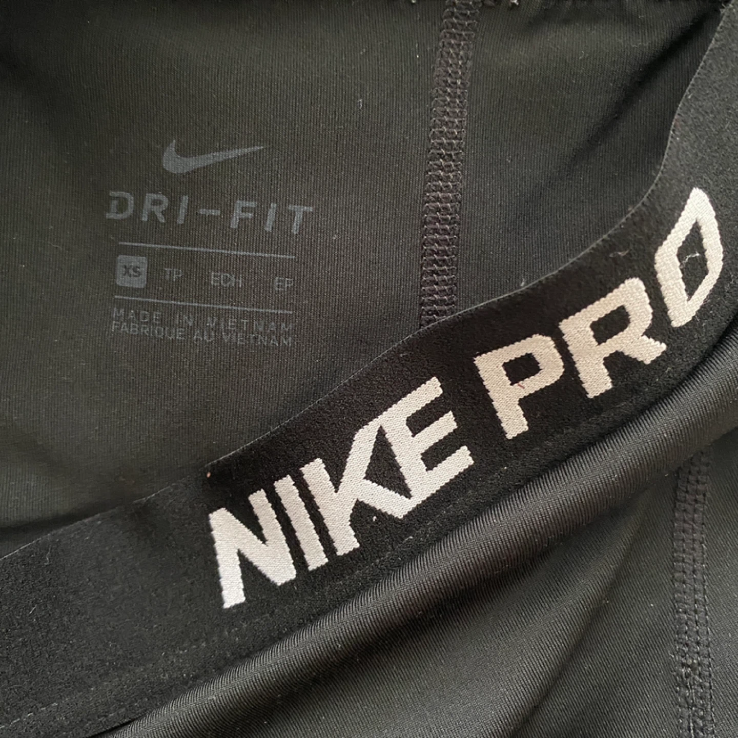 Nike Pro Black 3" Shorts - Size XS - photo 3