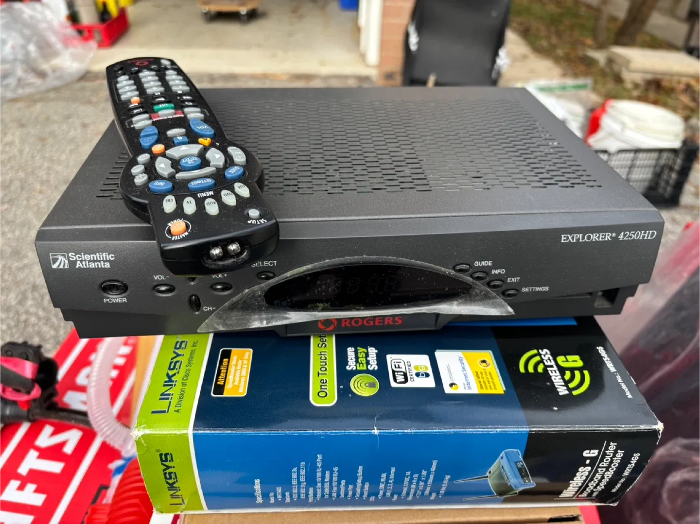 Scientific Atlanta Explorer 4250HD Rogers Cable Box