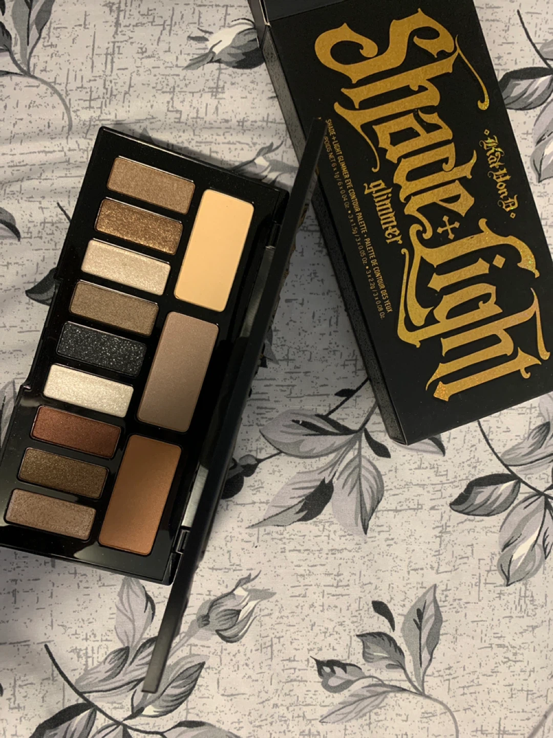 Kat Von D shade & light glimmer
