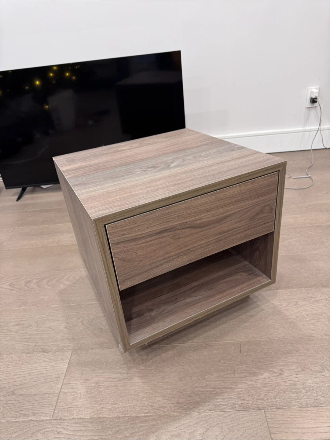 Modern end table