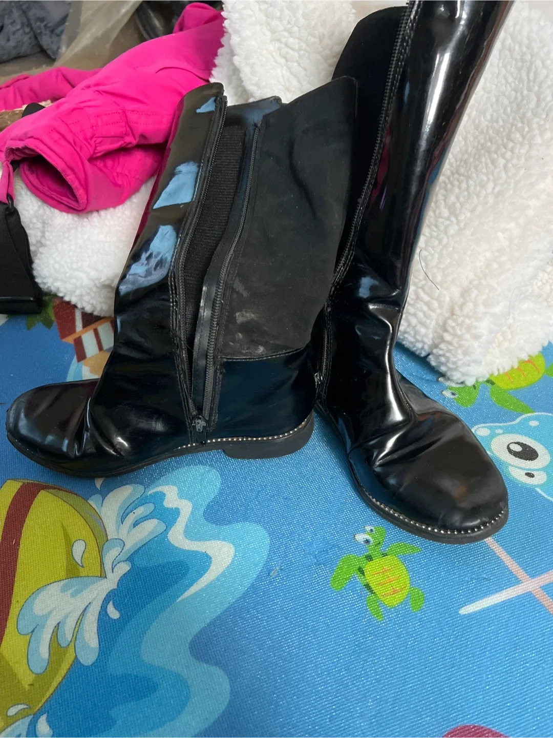 Children’s Place Black Boots - Size 2