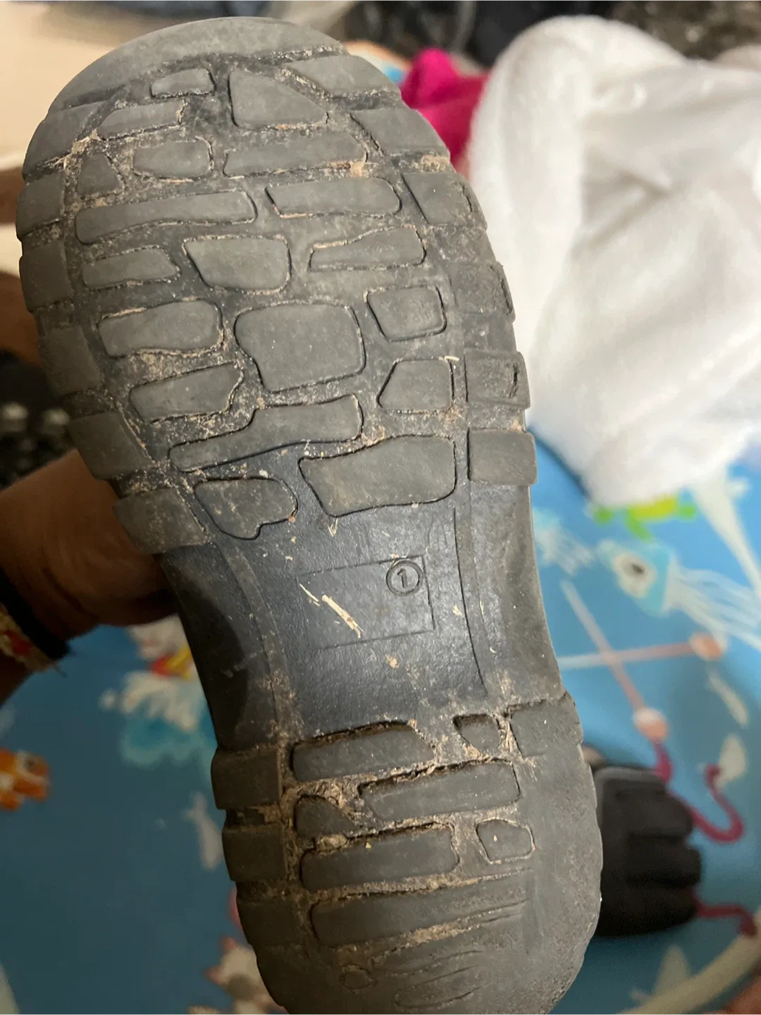 Black Winter Boots - Size 1 kids image indicator(2)