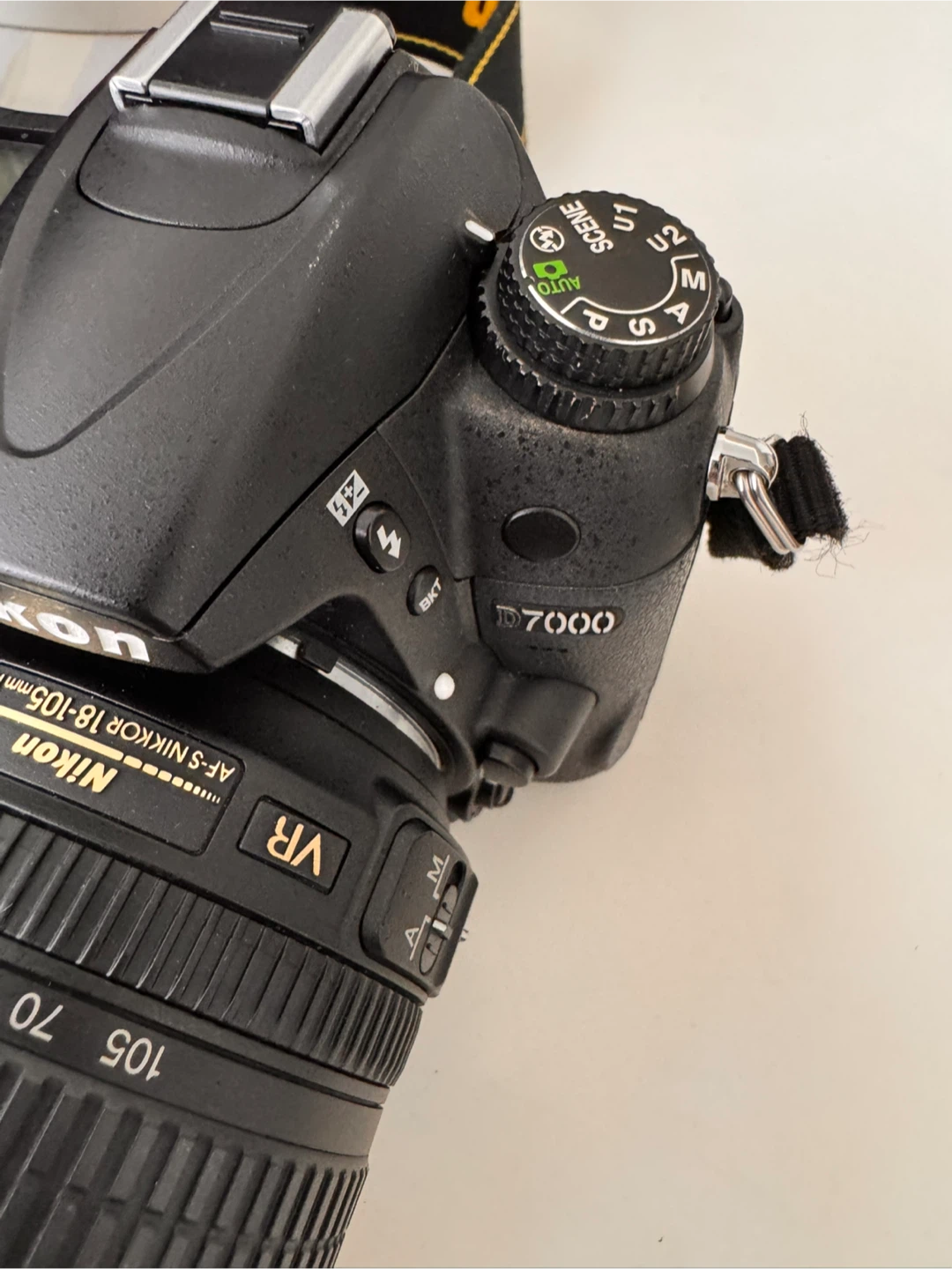 Nikon D7000 DSLR Camera with 18-105mm Lens and bag - photo 5