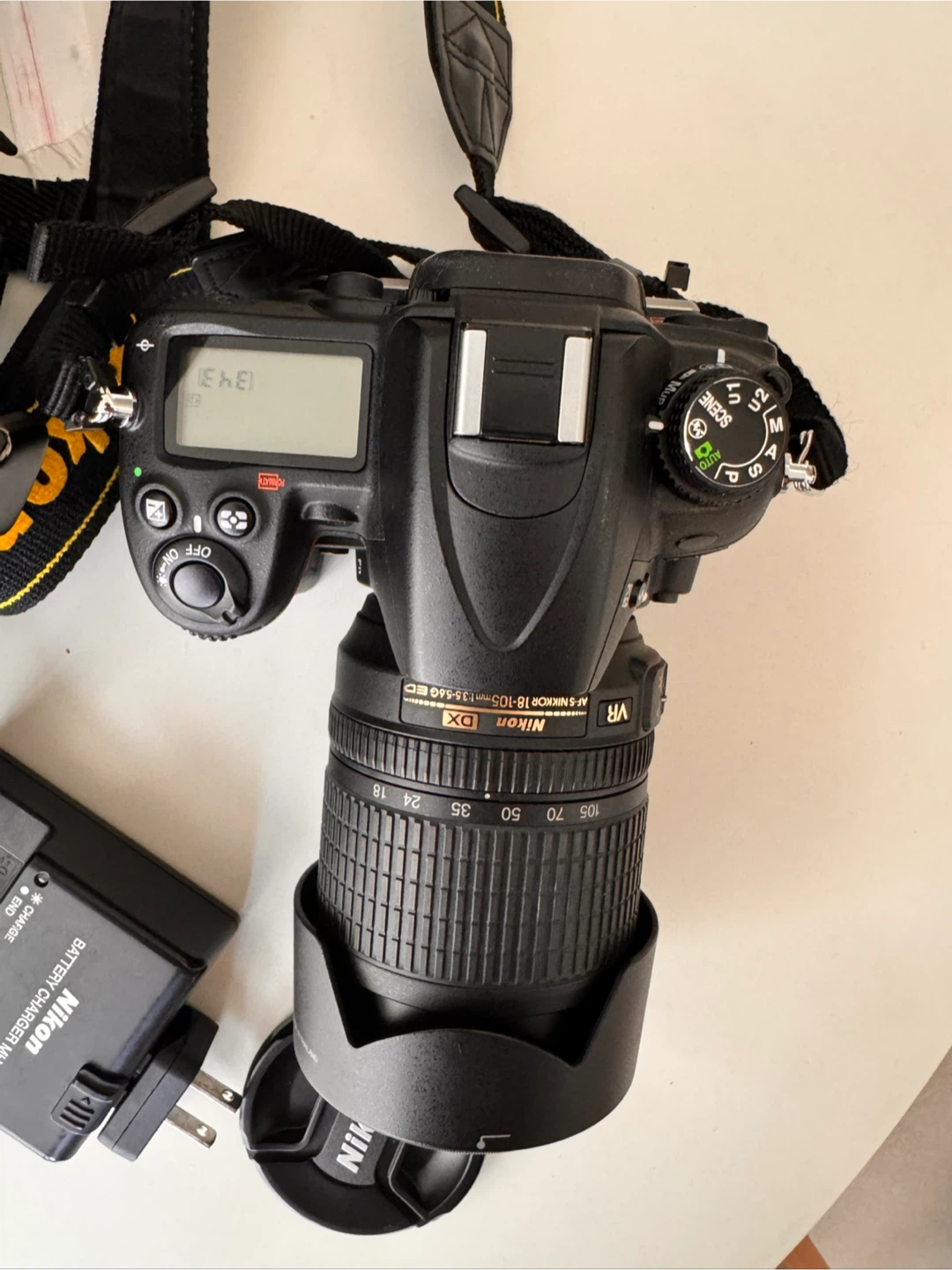 Nikon D7000 DSLR Camera with 18-105mm Lens and bag - photo 3