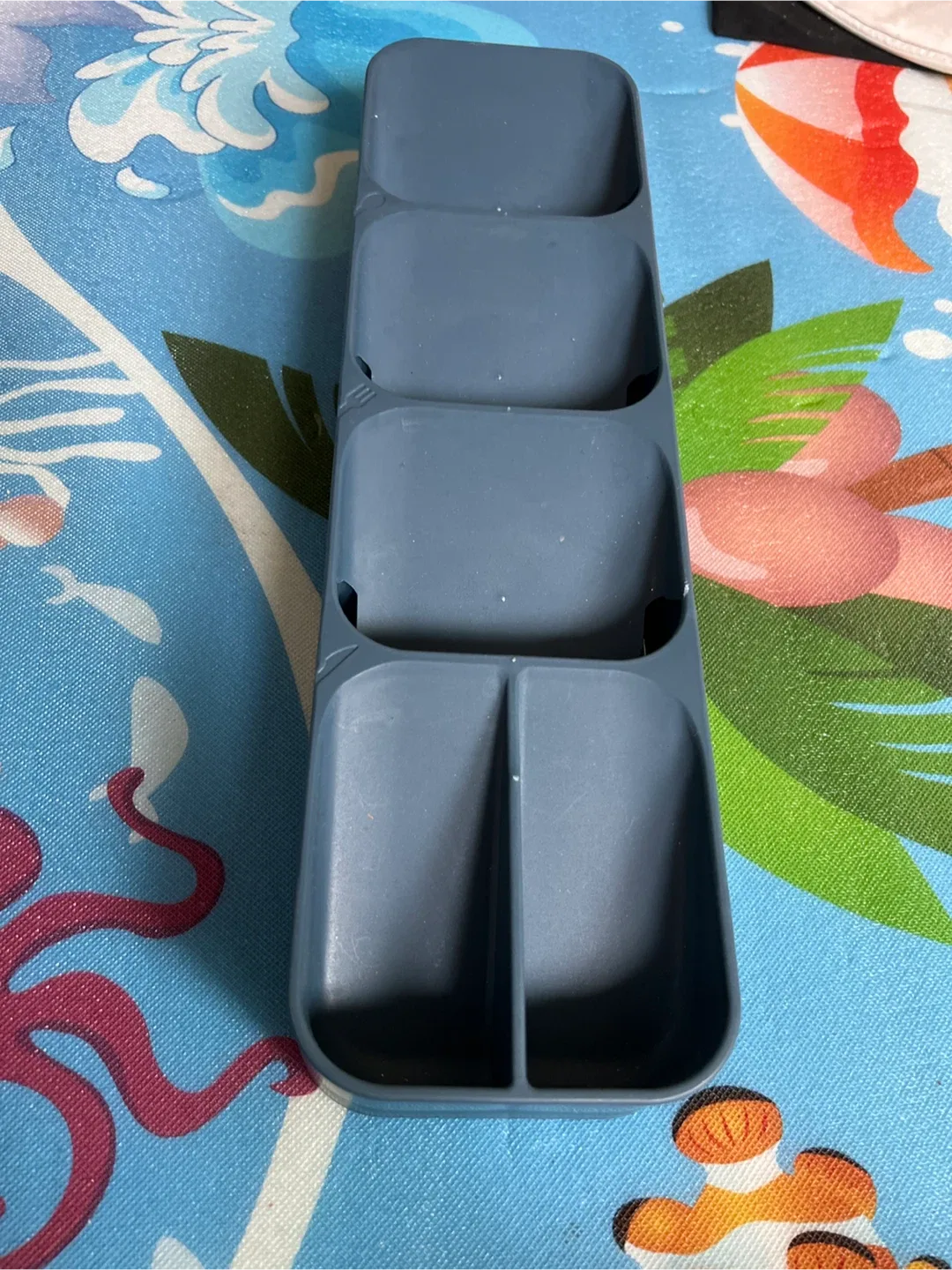 Grey Cutlery Organizer