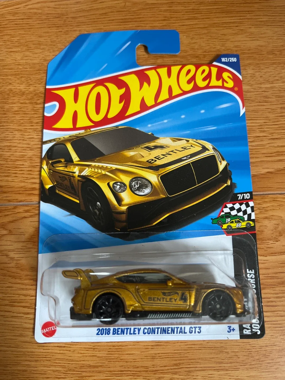 Hot Wheels 2018 Bentley Continental GT3