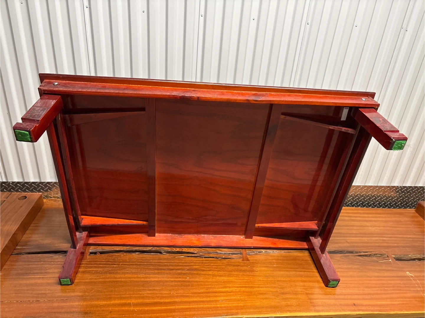 Red Lacquered Low Folding Table