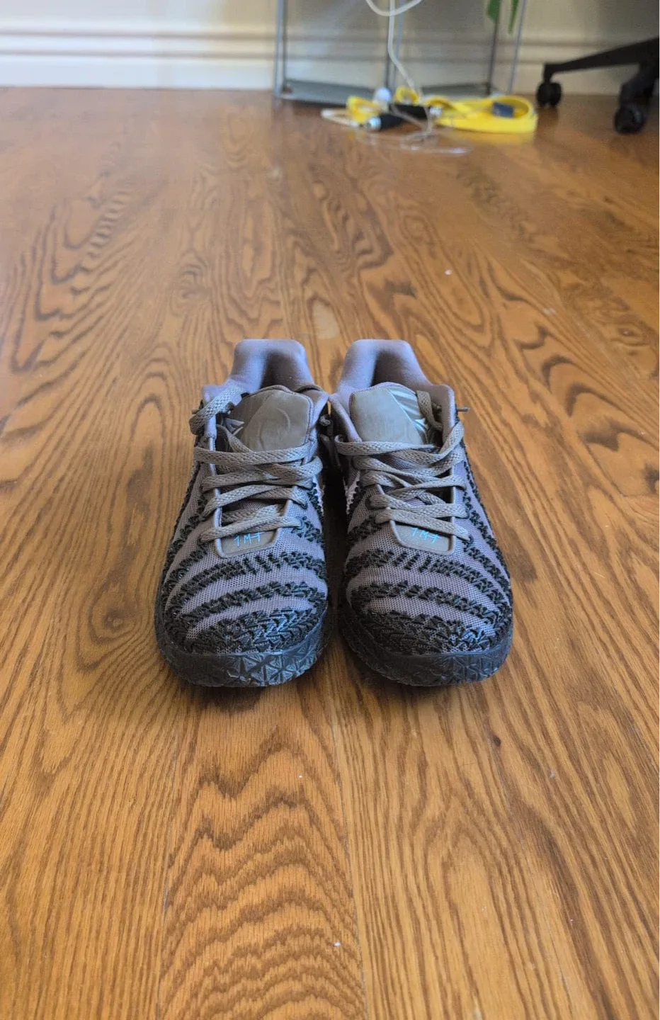 Nike ja 3 Brown/Pink image indicator(2)