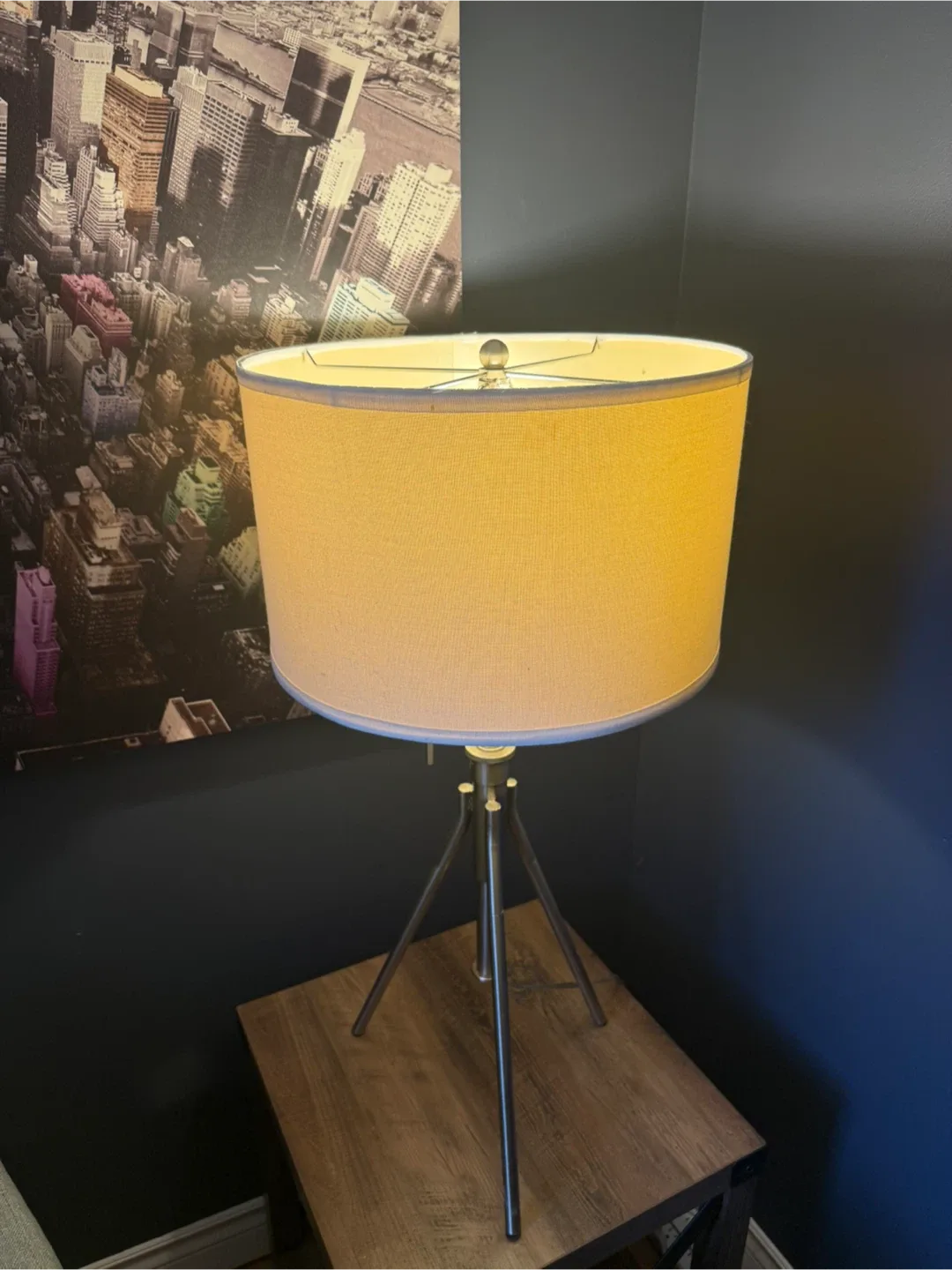 Tripod Table Lamp