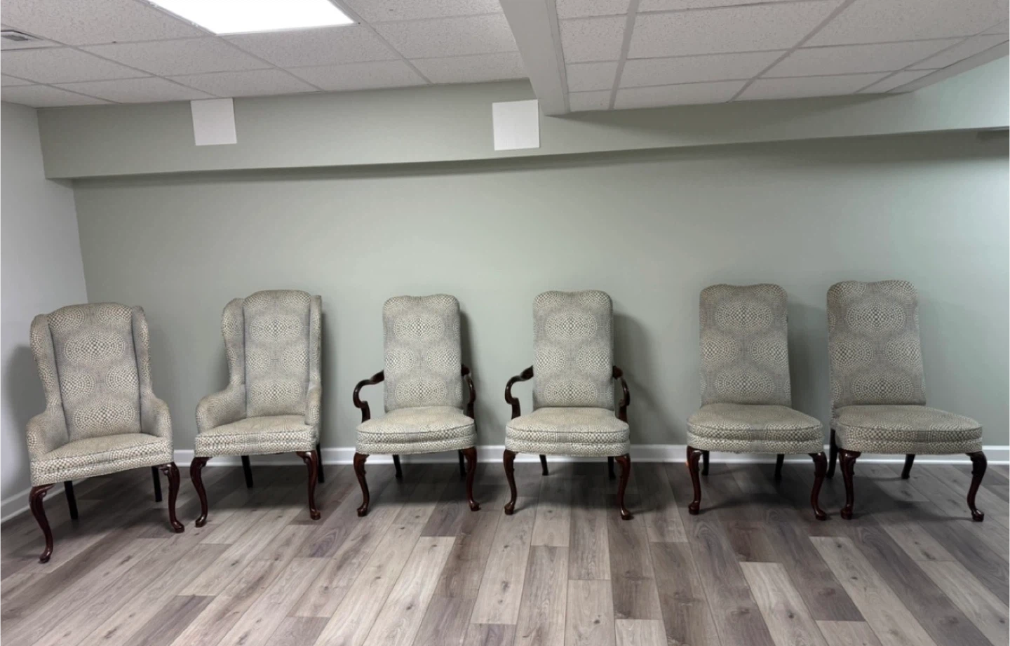 3 Pair of Upholstered Wingback Chairs - photo 2