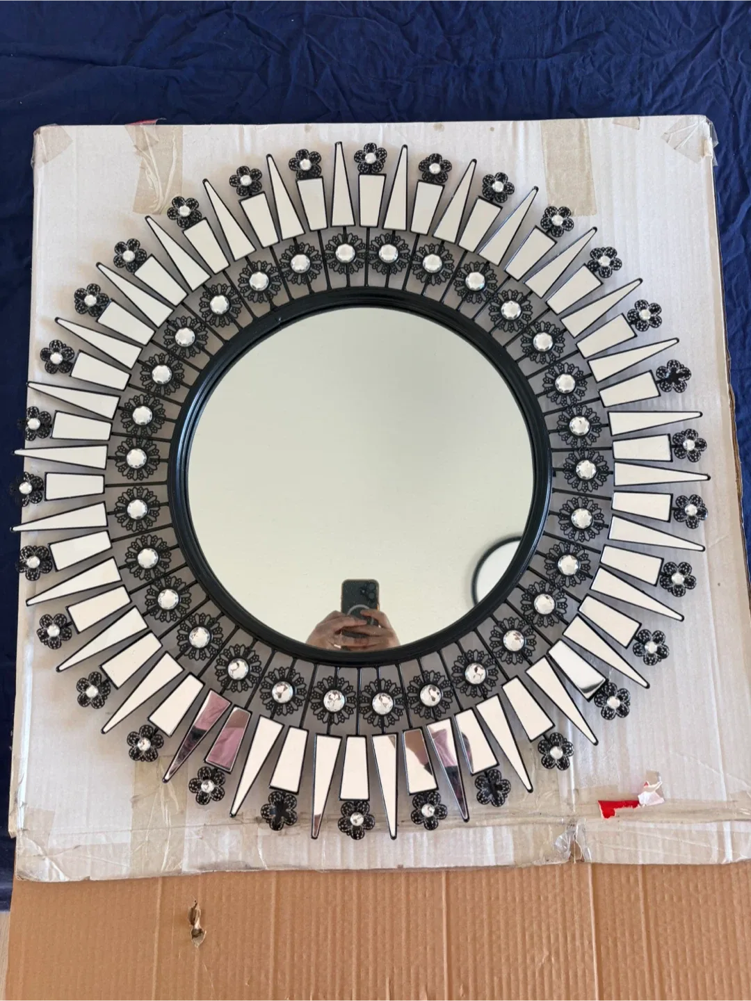 Decorative Round Wall Mirror